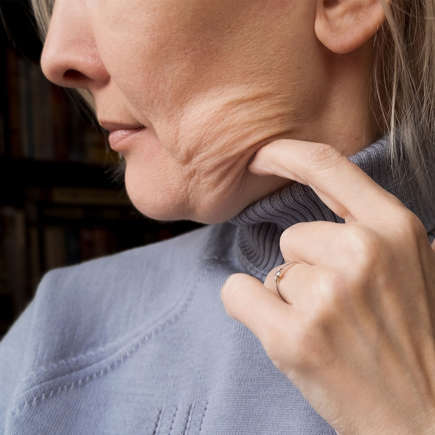 6 Worst Processed Foods That Dehydrate The Skin, Cause Collagen Loss & Lead To Wrinkles Over Time: Fried Foods,&nbsp;More