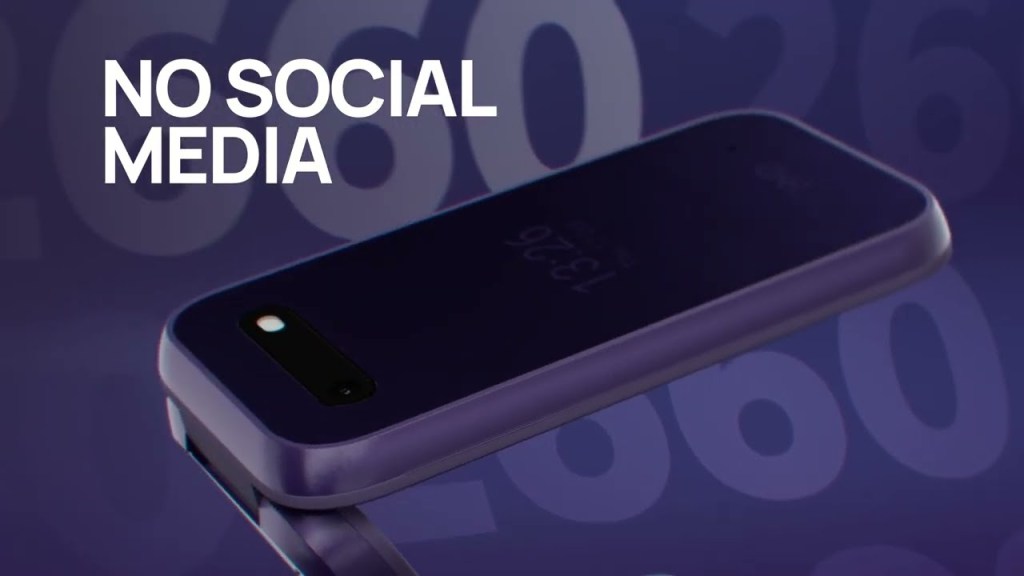 Flip Back to Simplicity | HMD 2660 Flip — A Modern Classic 🔄