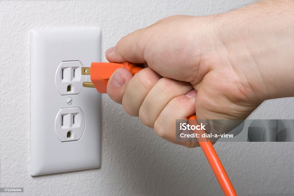 7 Things You Should Always Unplug When You Go on Vacation and 3 Things That Should Stay Plugged in, According to&nbsp;Experts