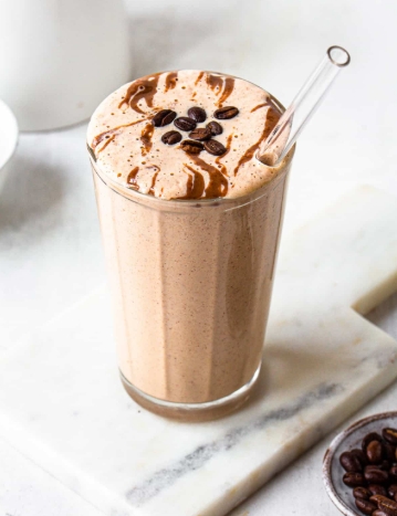 Iced Coffee Breakfast Smoothie (Without Banana)